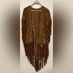NWT Choies Laser Cut and Fringe Faux Suede Shawl